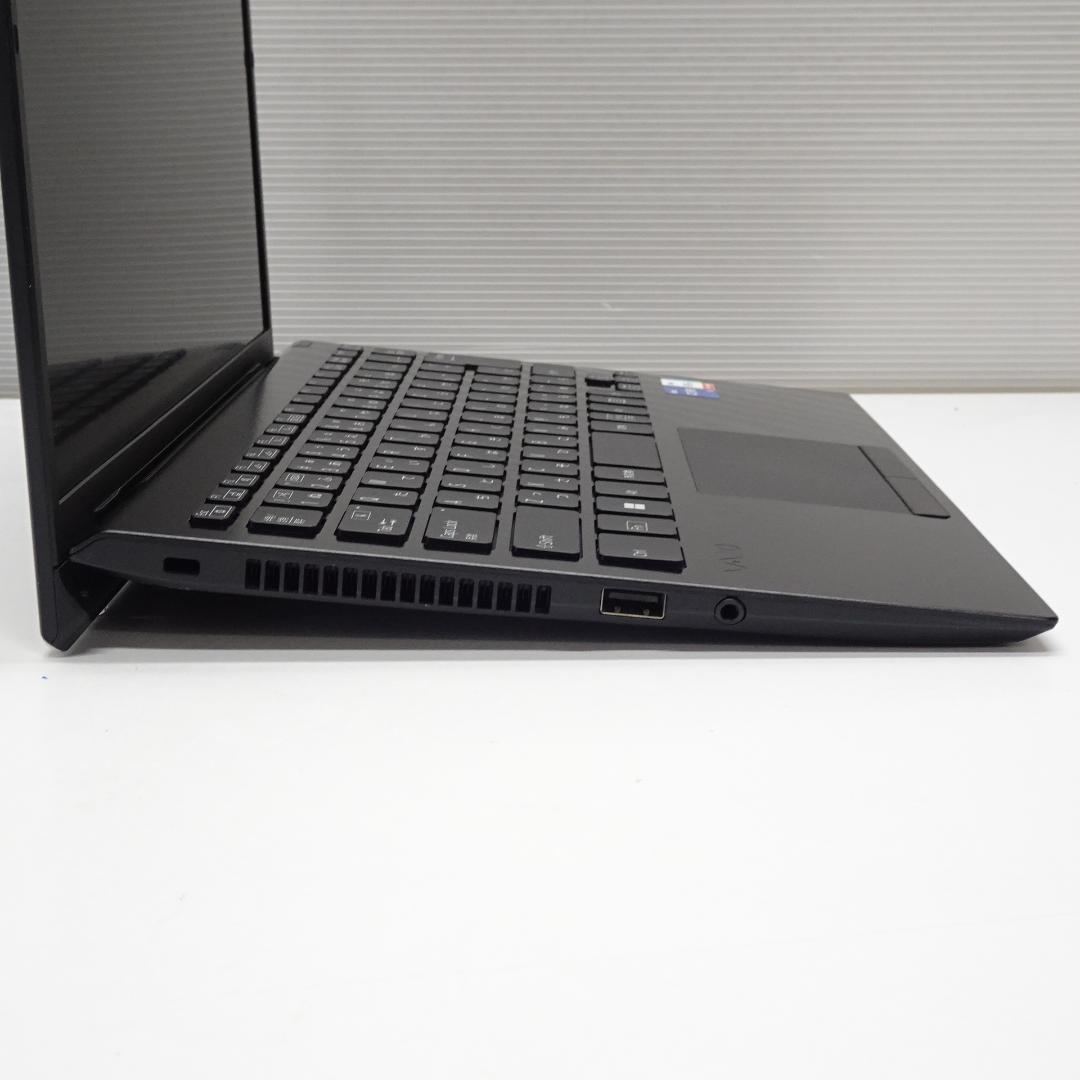 VAIO Pro PG 第12世代 i5 8G SSD256G 13.3 FHD