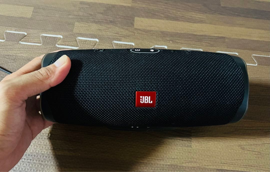 JBL Charge 4 ブラック