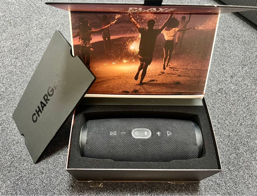 JBL Charge 4 ブラック