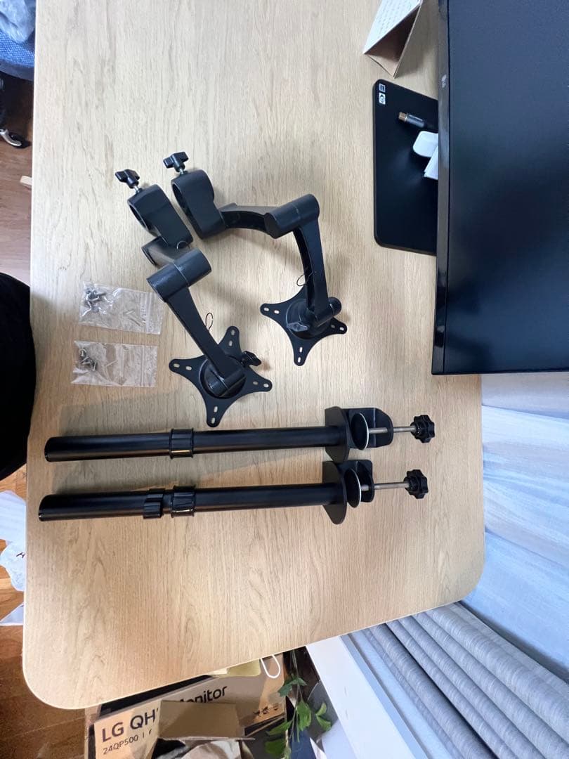 23.8インチモニター2枚とモニターアーム2本セット
