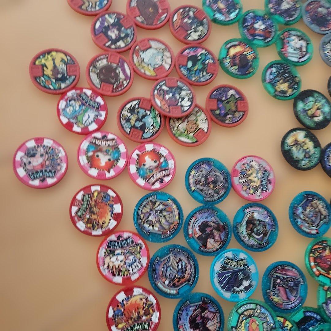 アニメキャラクターセット 約200枚