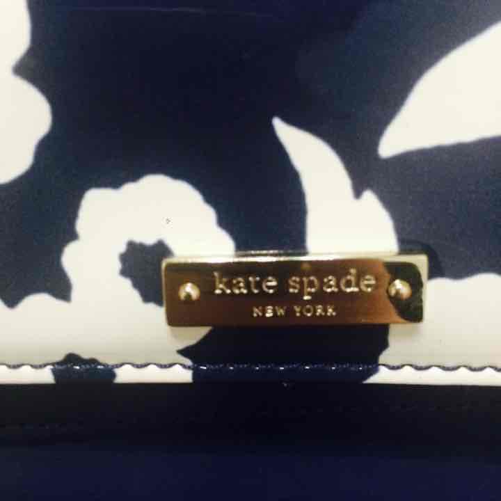 kate spade iPhoneケース