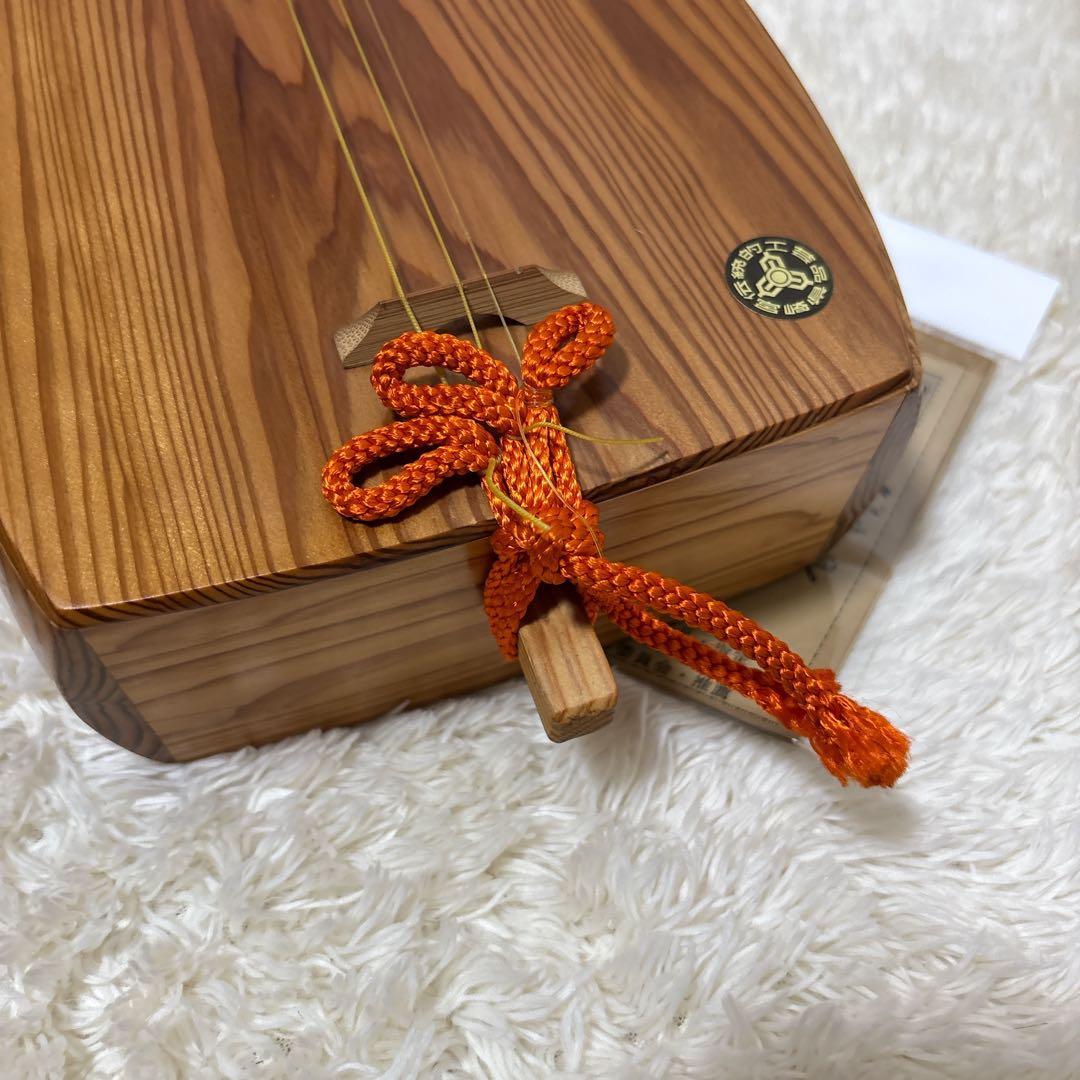 箱三味線　ごったん　黒木之製　木製三味線 3弦