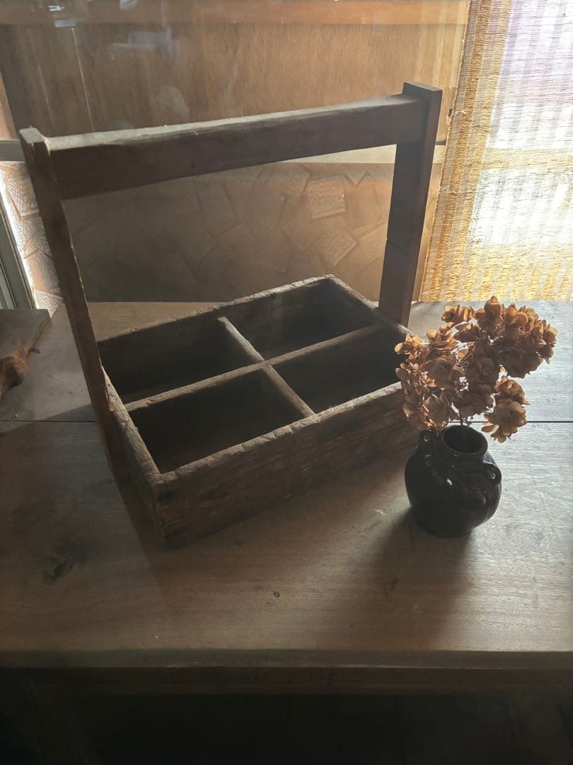 soraアンティーク　レトロ　木製小物入れと木製ケース2点まとめたて