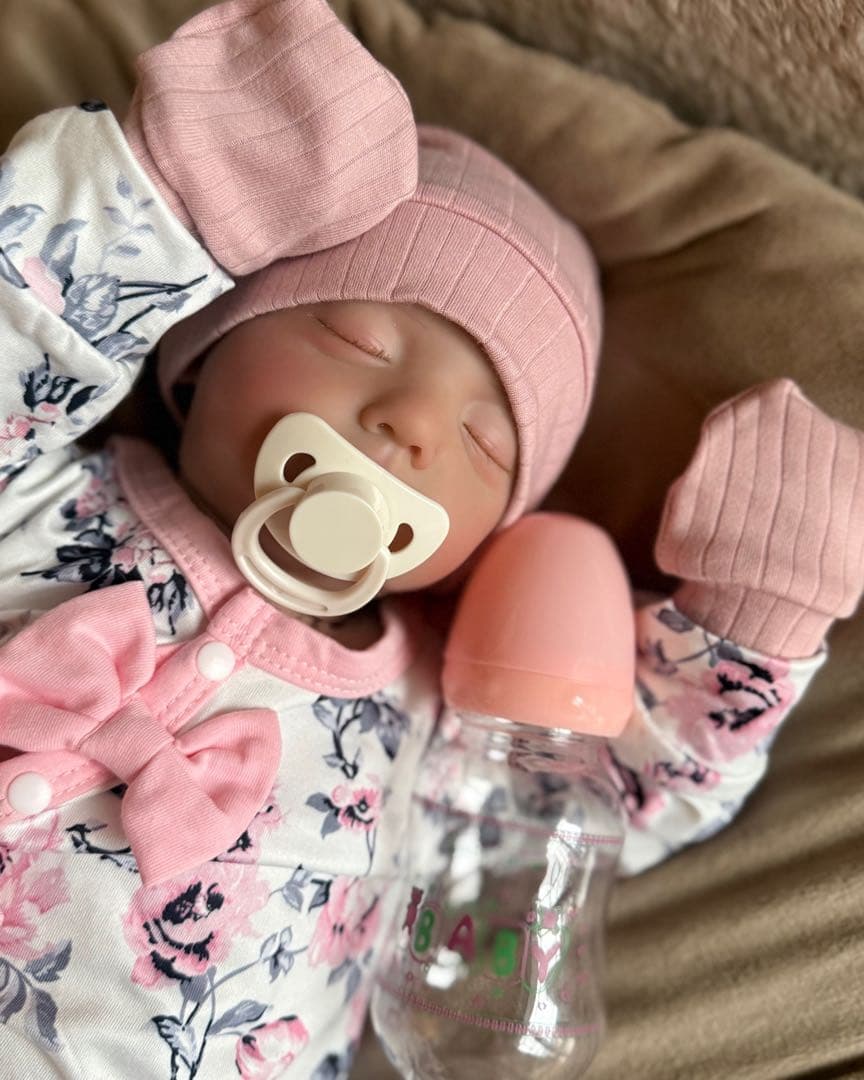 ★新品★リボーンドール すやすやお寝んねベビーちゃん 50cm