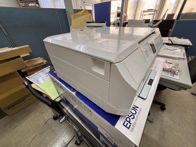 EPSON EP-713A インクジェットプリンター美品（インク・箱付）
