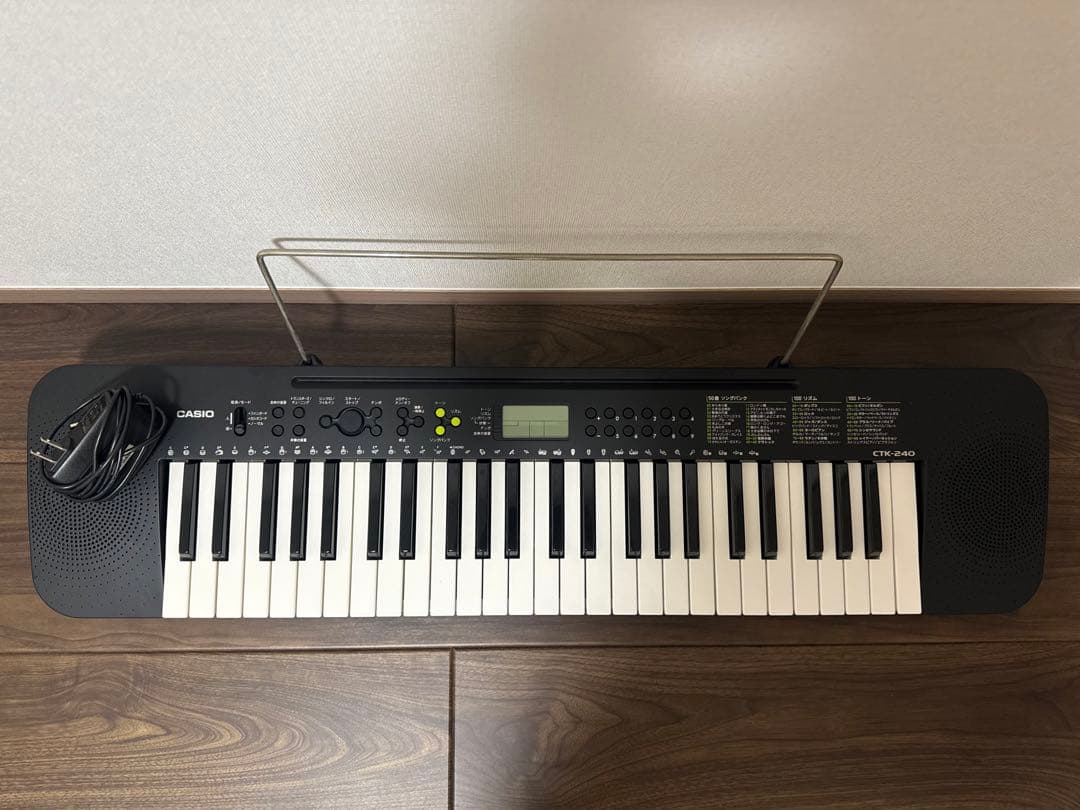 CASIO CTK-240 シンセサイザー 61鍵