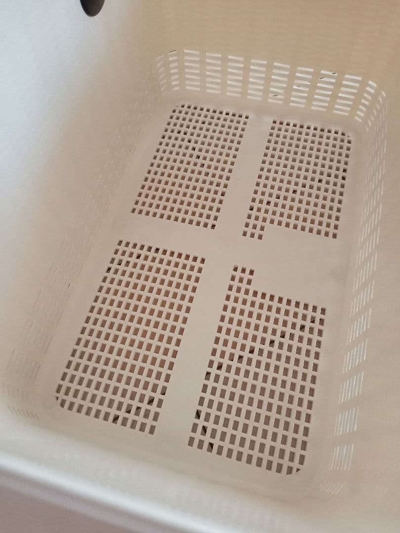 ピクニックバスケット　レトロ　プラスチック