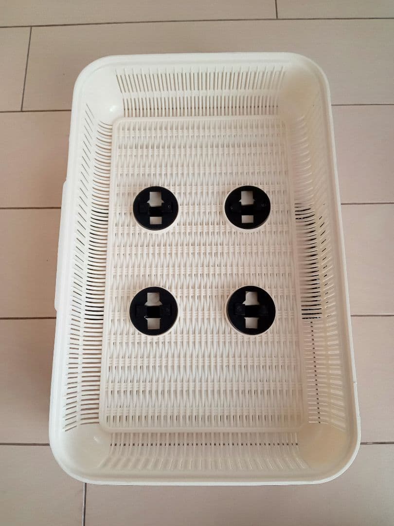 ピクニックバスケット　レトロ　プラスチック