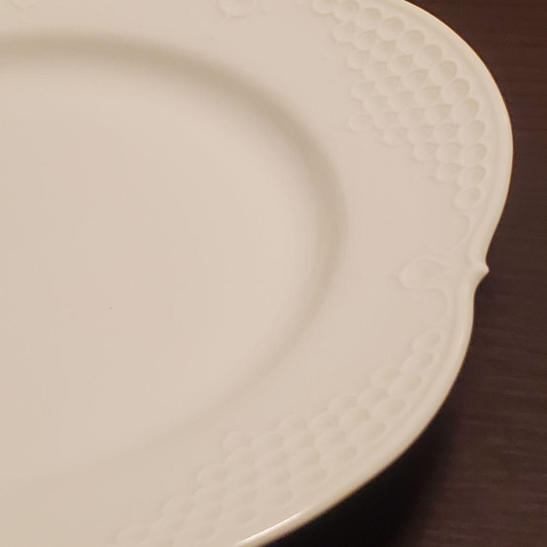 Meissen マイセン ホワイトレリーフ プレート 皿 2枚 箱付き 美品