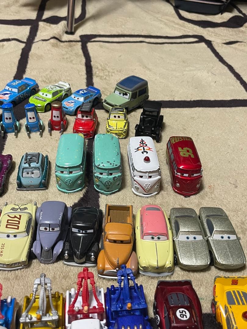 トミカ カーズ　ミニカー138台セット まとめ売り