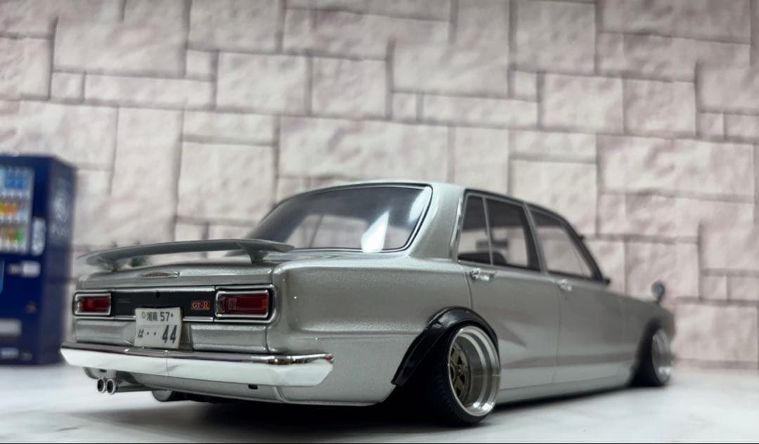 1/18 サムライ　ハコスカ4dr GTR オバフェンMK-Ⅲ深リムカスタム