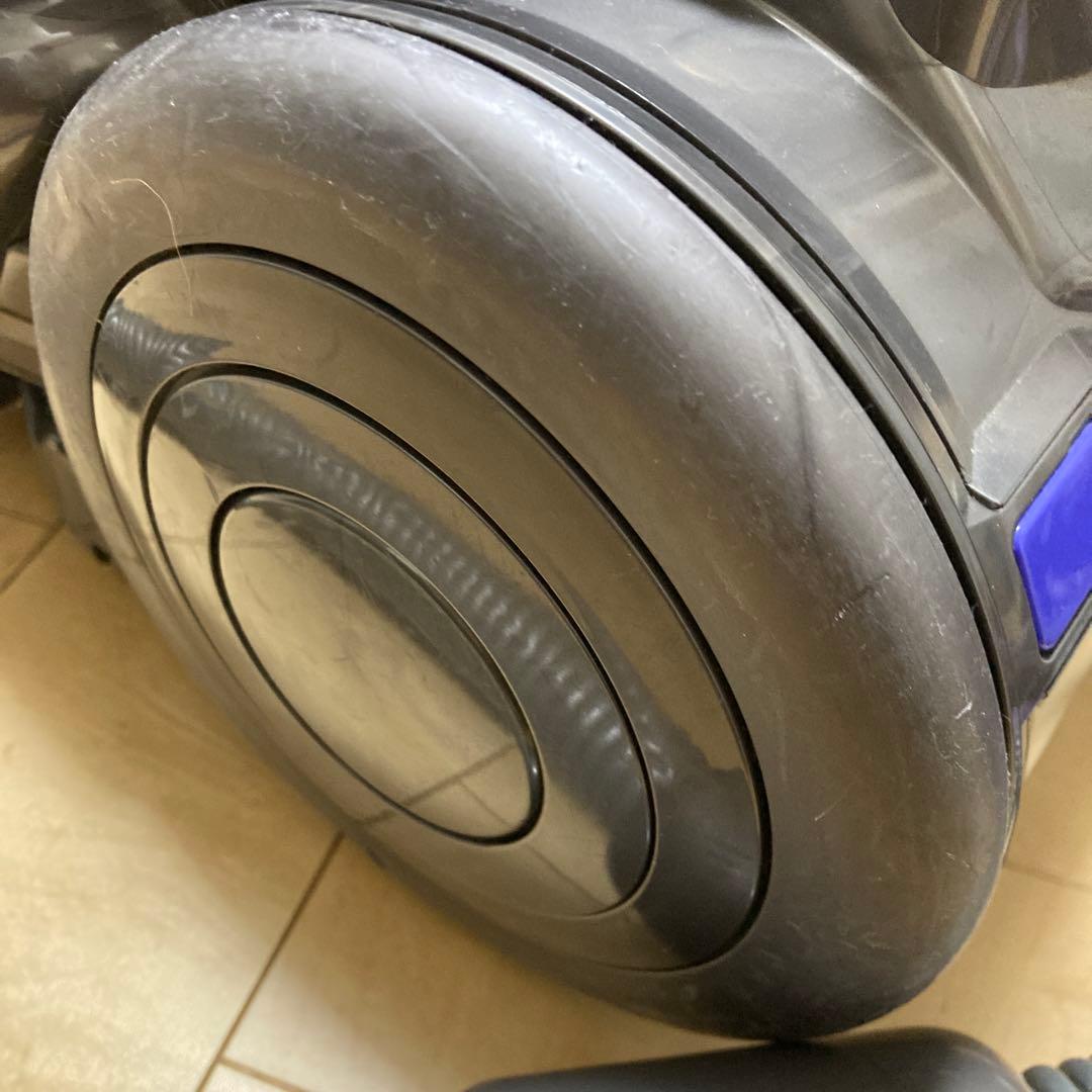 Dyson DC26 掃除機本体 ホース・ノズル付き