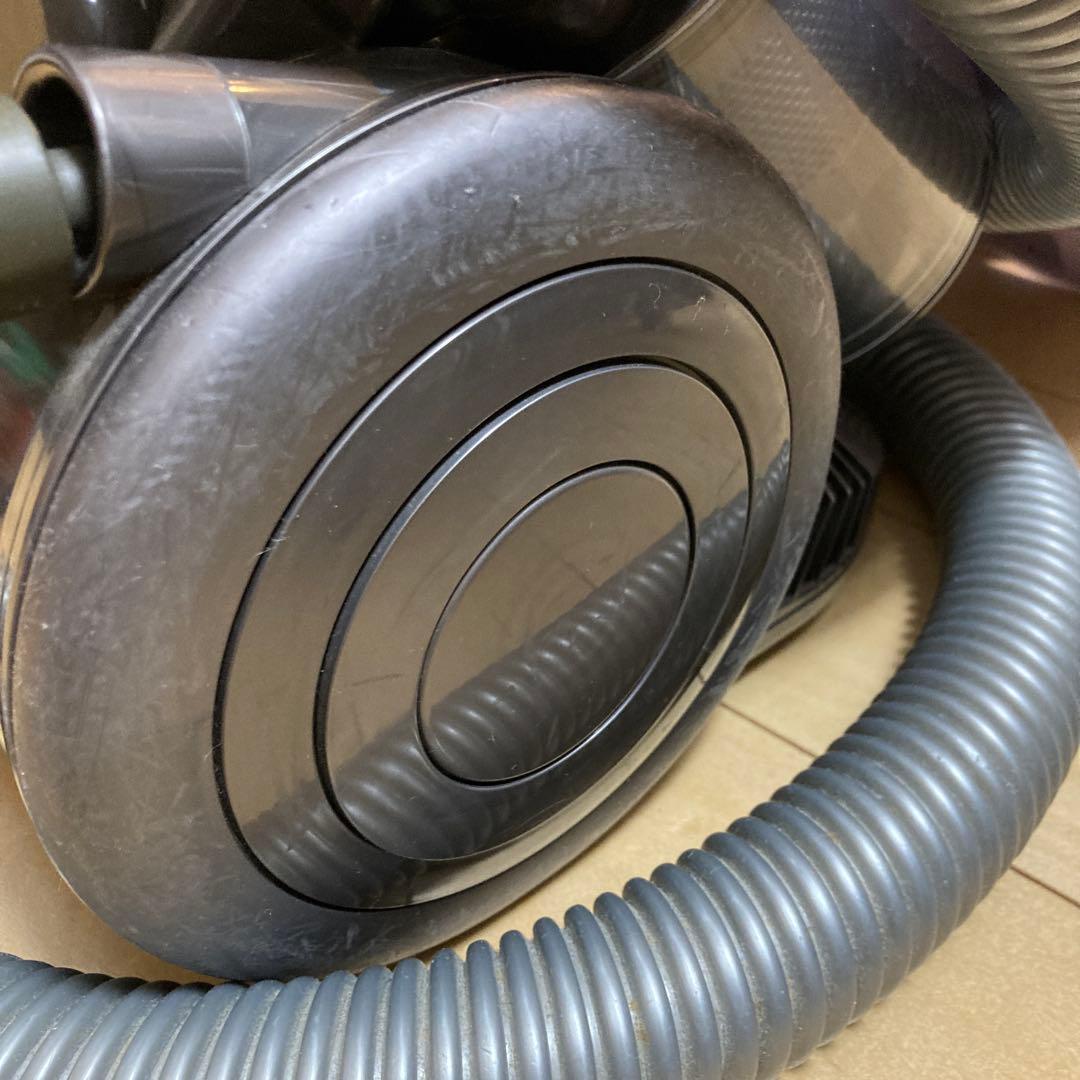 Dyson DC26 掃除機本体 ホース・ノズル付き