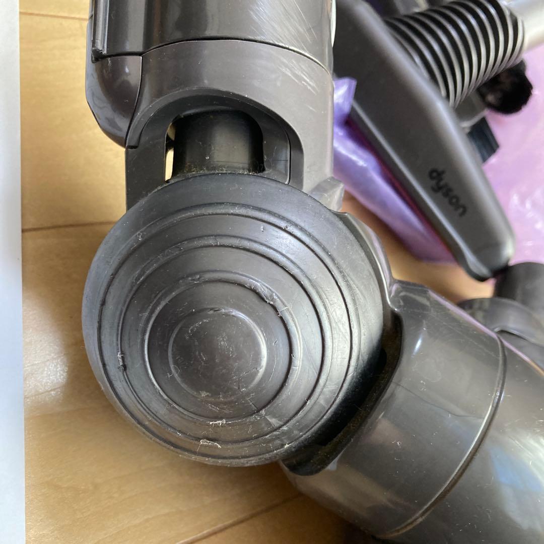 Dyson DC26 掃除機本体 ホース・ノズル付き