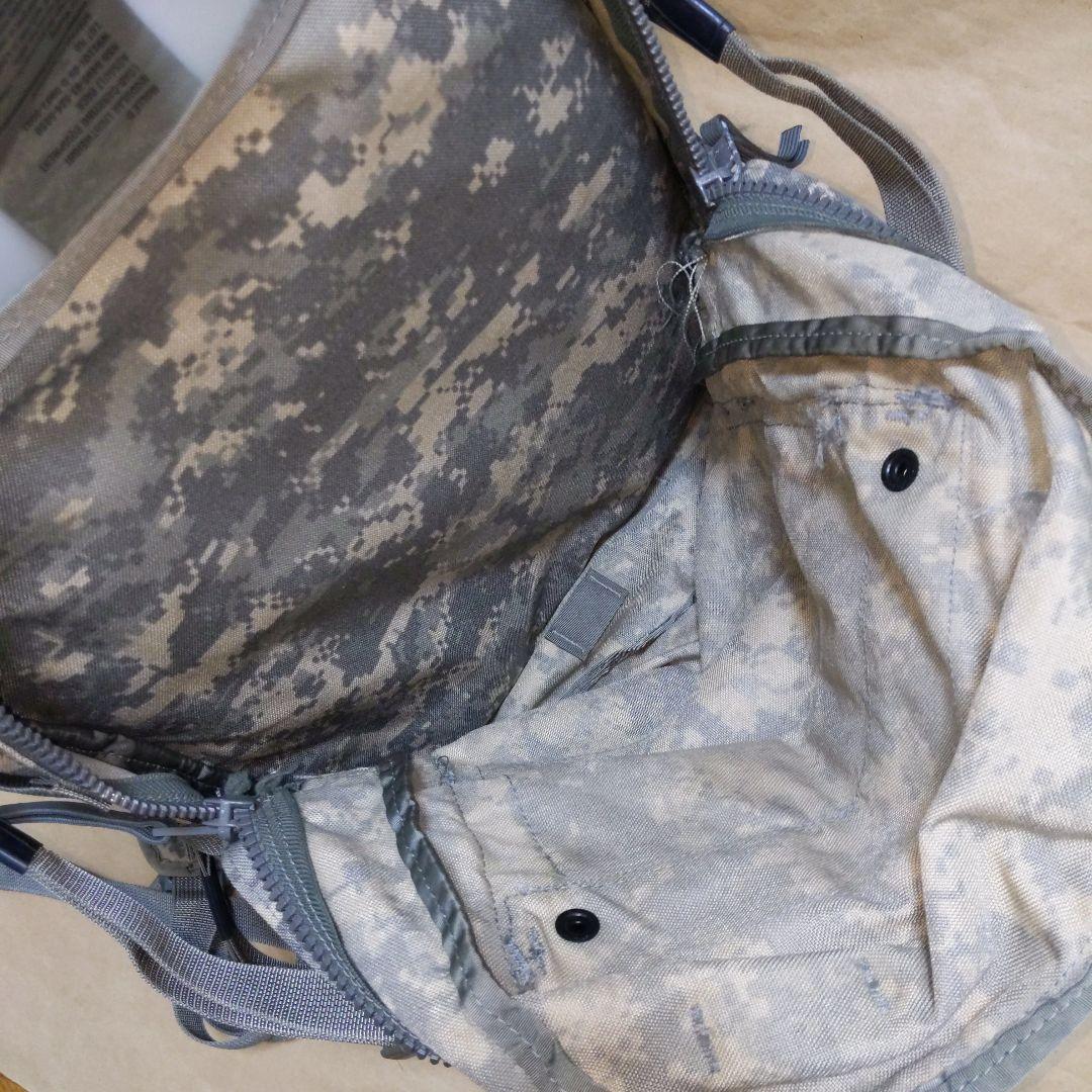アメリカ陸軍 MOLLE Ⅱ 装備 アサルトパック UCP迷彩 実物放出中古品