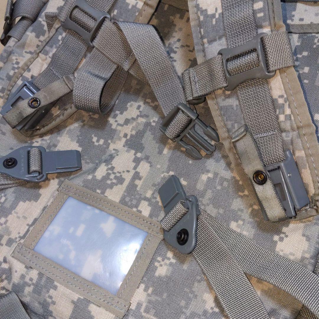 アメリカ陸軍 MOLLE Ⅱ 装備 アサルトパック UCP迷彩 実物放出中古品