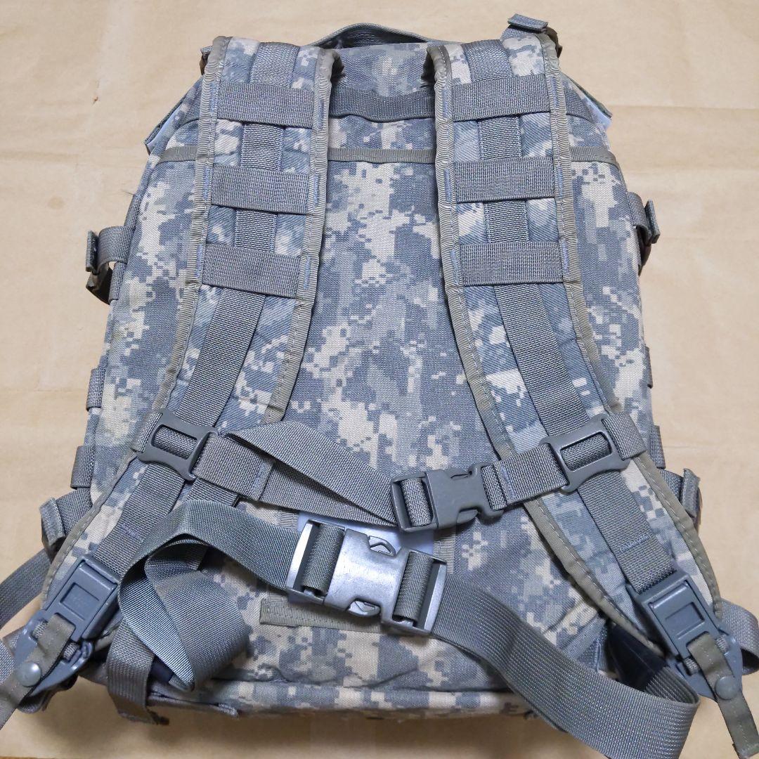 アメリカ陸軍 MOLLE Ⅱ 装備 アサルトパック UCP迷彩 実物放出中古品