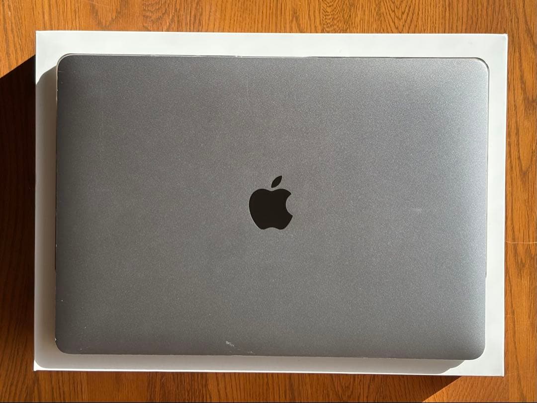 MacBook本体 MacBook Pro M1 2020 (16GB/512GB)
