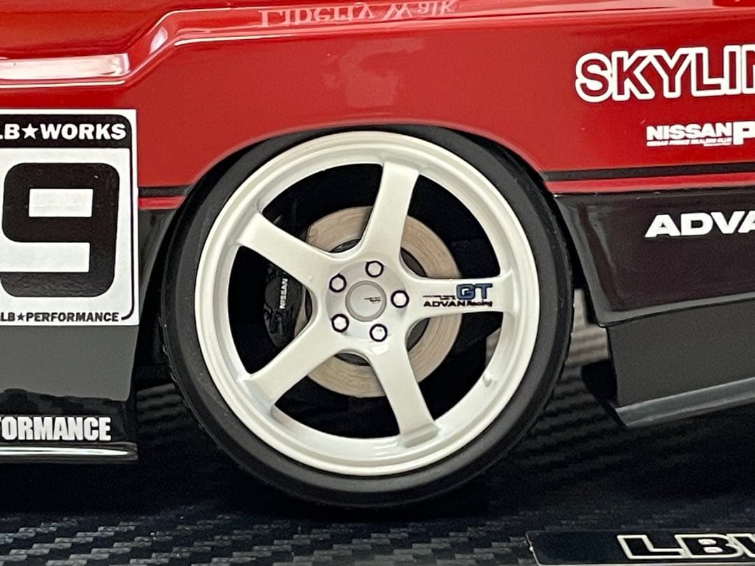 1/18 ミニカー　LB スーパーシルエット スカイライン　ER34