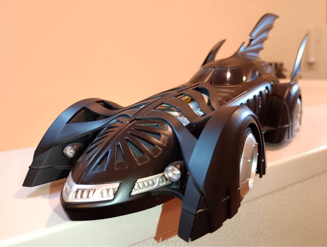 値下げ•ホットウィール 1/18バットマンフォーエバー バットモービル[マテル]