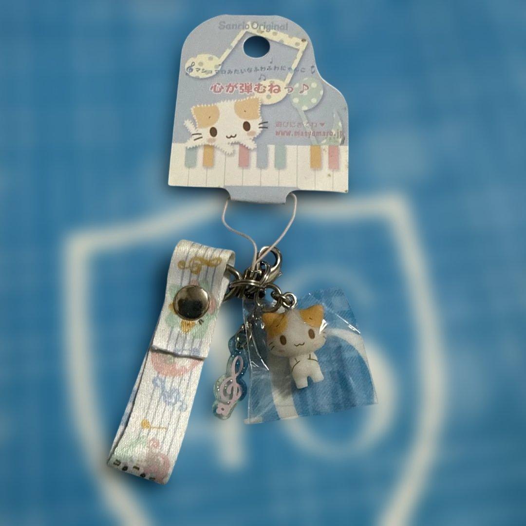 マシュマロみたいなふわふわにゃんこ　キーホルダーストラップ