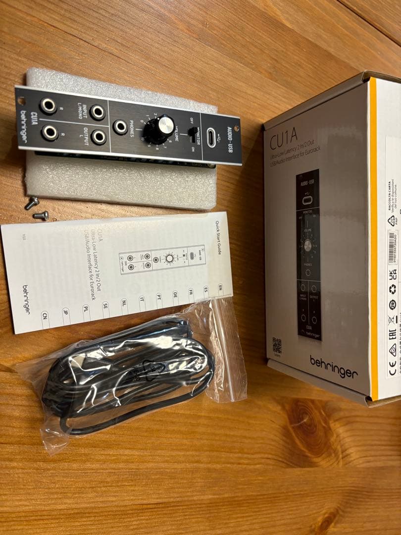 鍵盤楽器 BEHRINGER CU1A