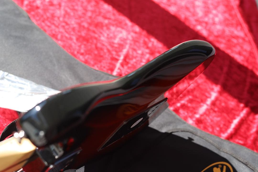 極美品 メンテ済 Squier Standard STRATOCASTER