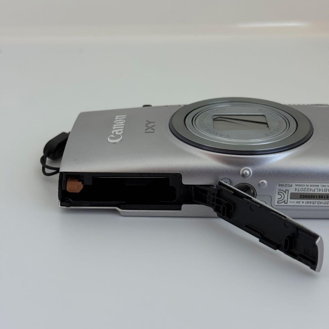 動作良好 canon IXY 640 PC2198 シルバー 本体