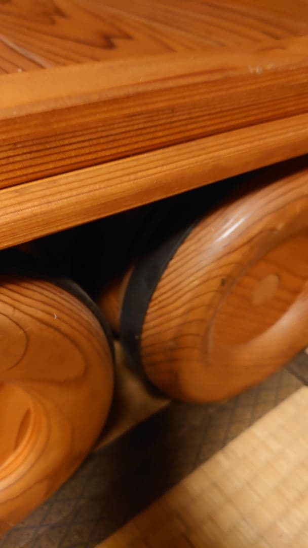 木製トラック型おもちゃ