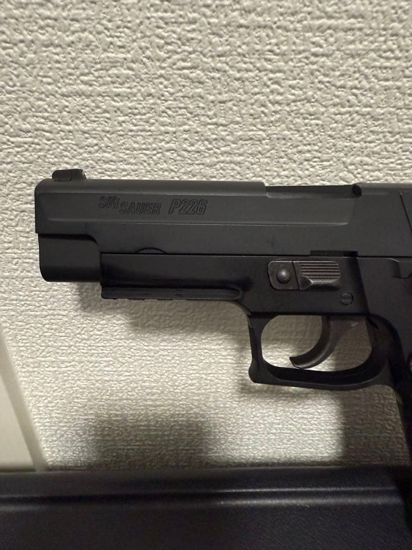 Sig Sauer P226 ガスガン ブラック マガジン2本