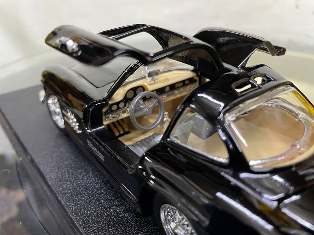 メルセデスベンツ　300SL