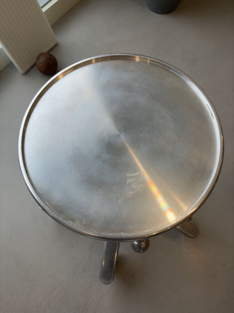 o*t様 タカラベルモント Dスツール キャスターの剥がれがあり TAKARA