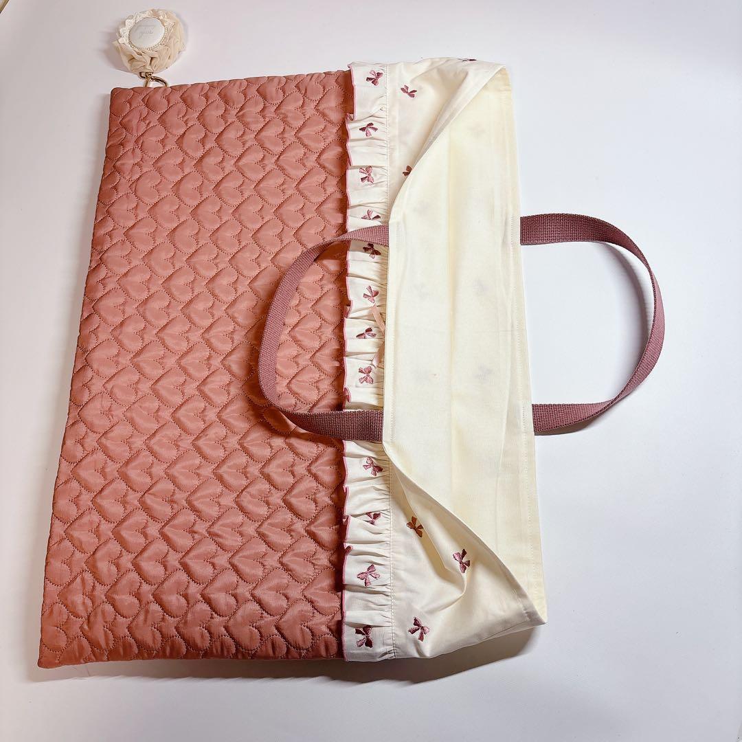peach♡様　レッスンバッグ　上履き袋　体操着袋　ハート　キルト　ヌビ