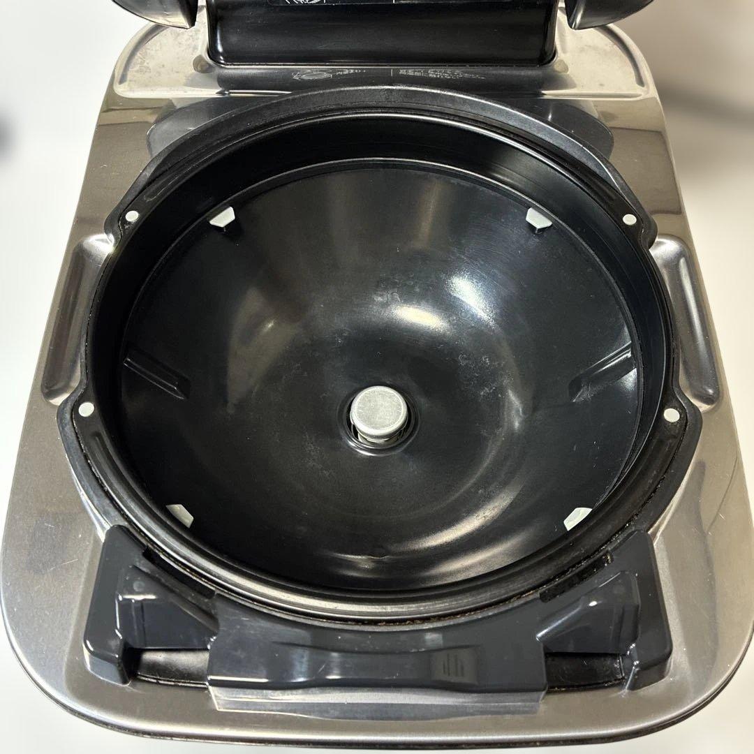 【値下・ジャンク品】TOSHIBA 真空圧力IH炊飯器 RC-10ZWM