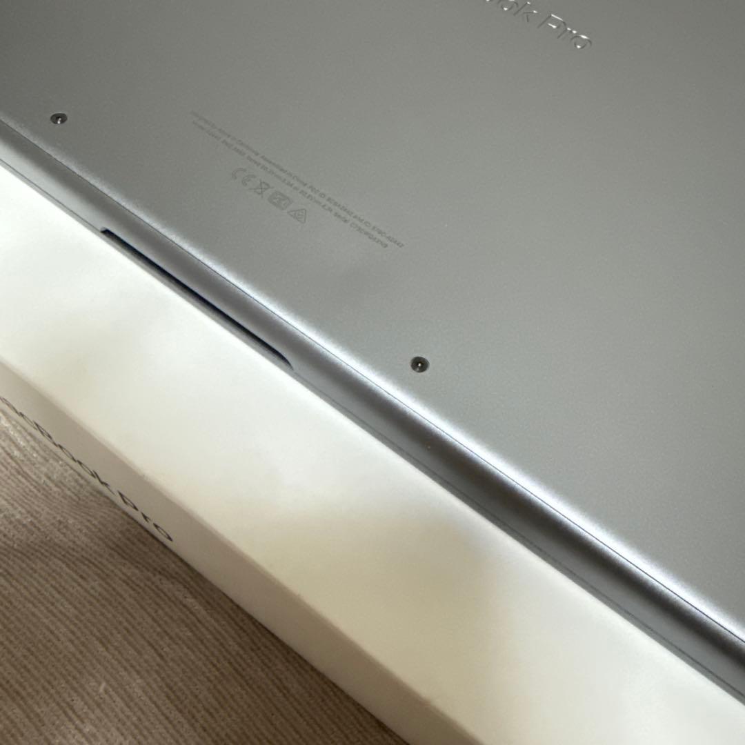 MacBook Pro14インチM1 Max 64GB 1TB