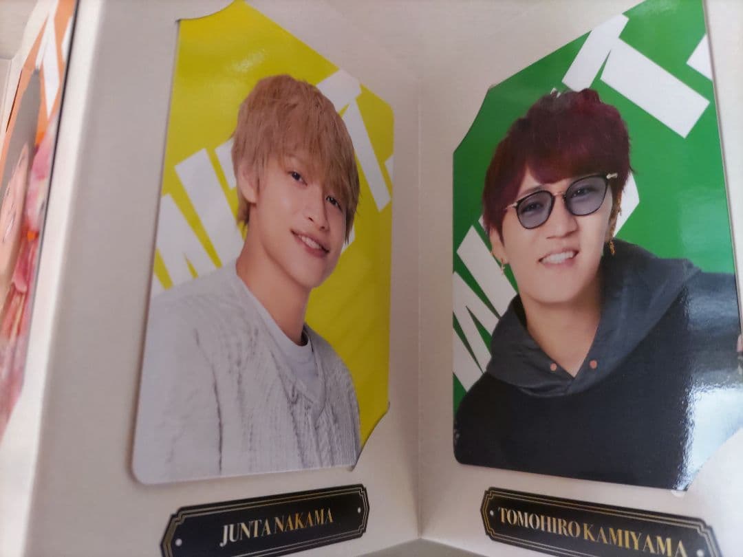 WEST.　藤井流星　重岡大毅　フィギュア　ぶらさげるヤツ