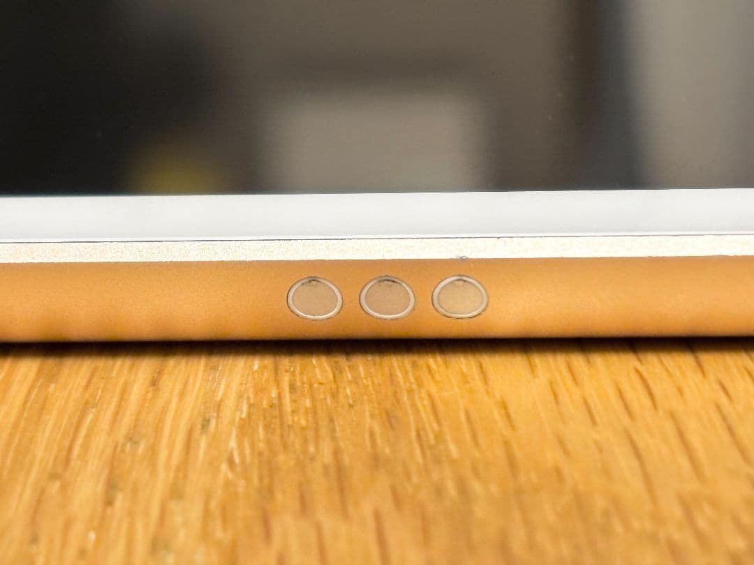 iPad 第8世代 WiFi 32GB ゴールド 美品