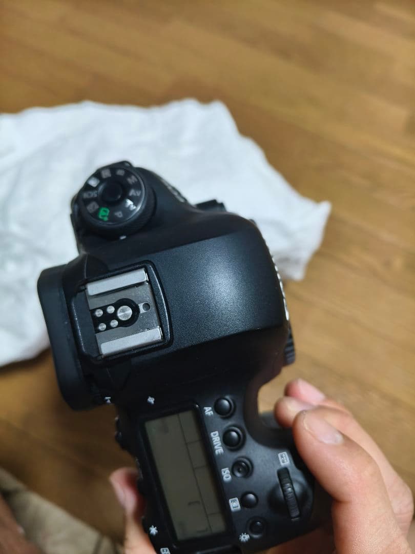 Canon EOS 6D Mark II 本体