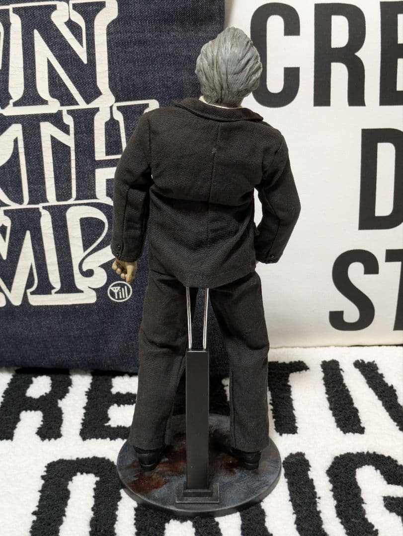 「死霊創世記 ゾンビヘッド 1/6 カスタムフィギュア」トム・サヴィーニ ロメロ