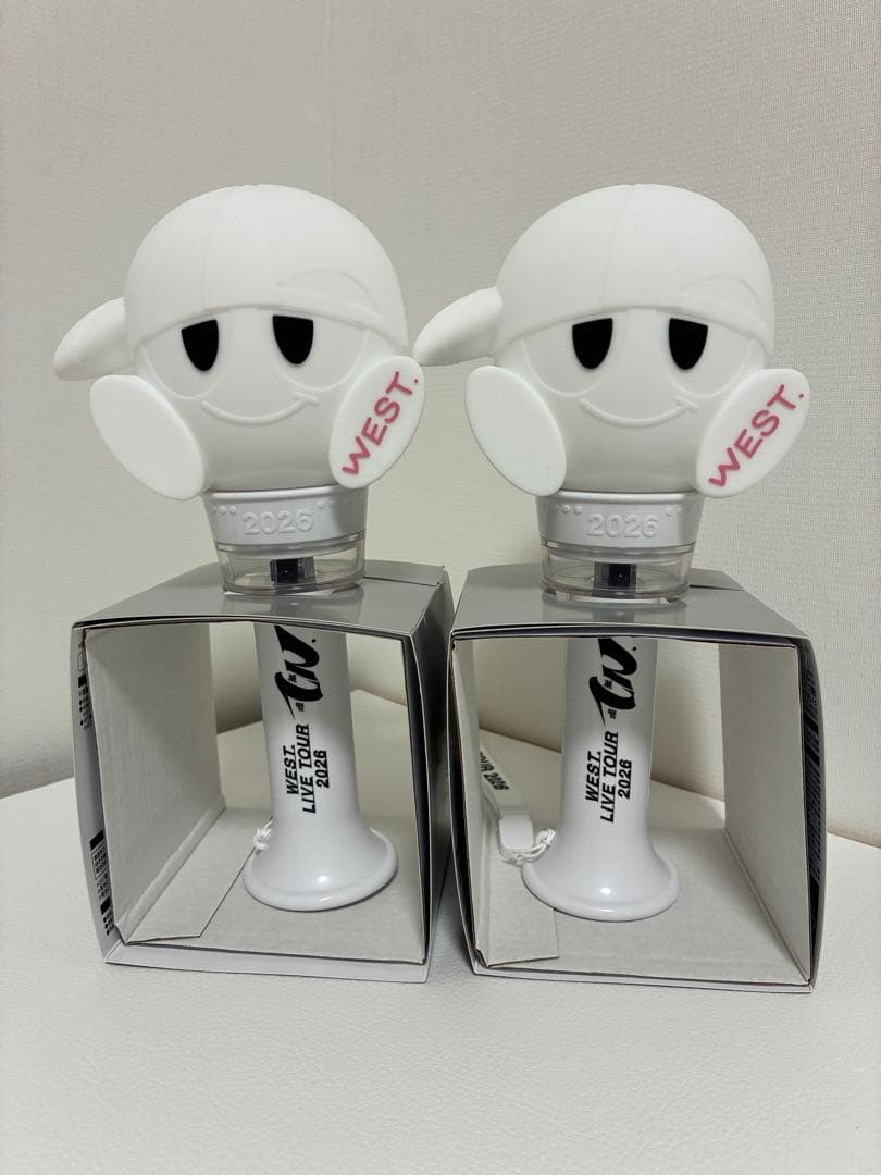 【美品】 WEST. 唯一無二 むにむにペンライト ２個セット