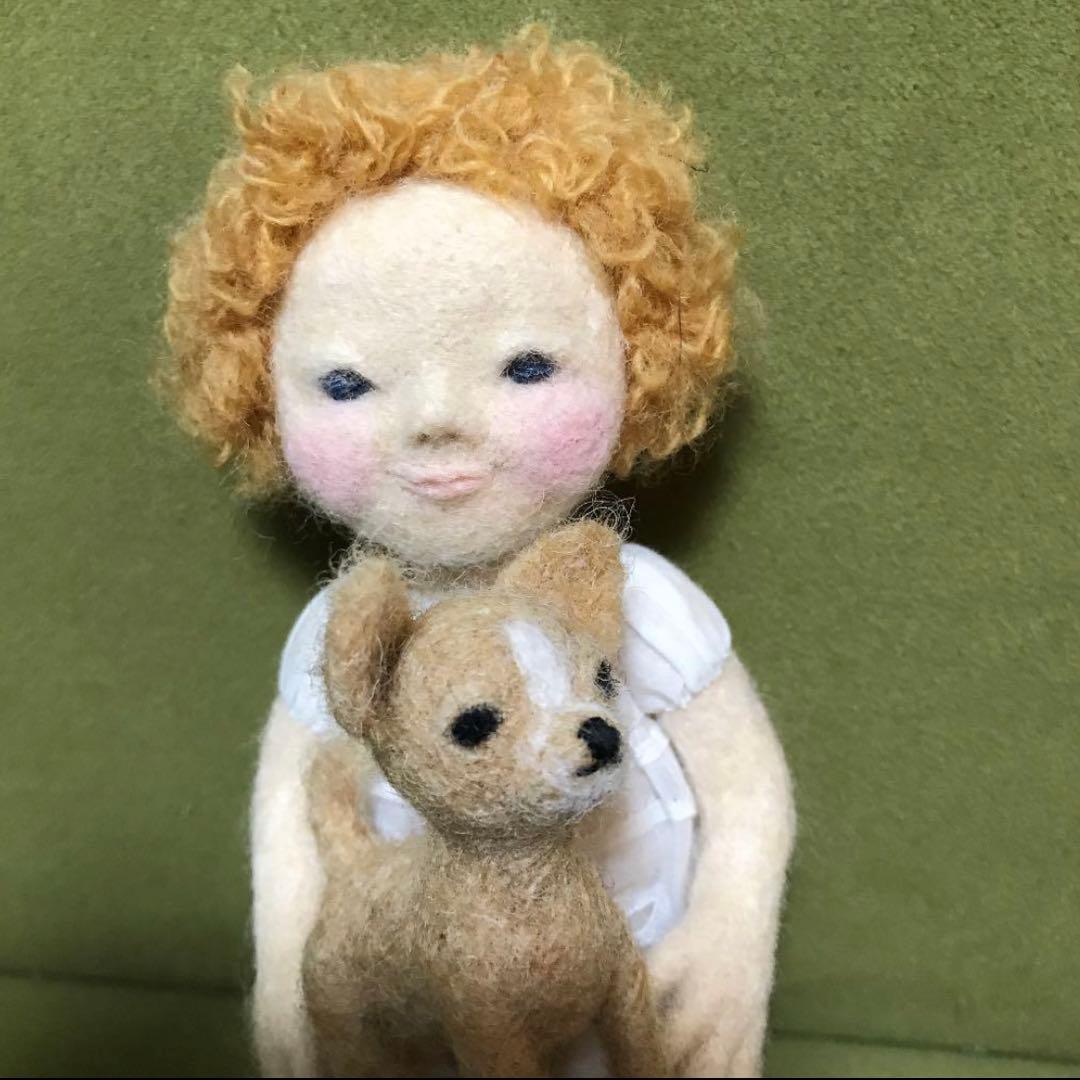 人気作家様 犬を抱いた少女 お人形