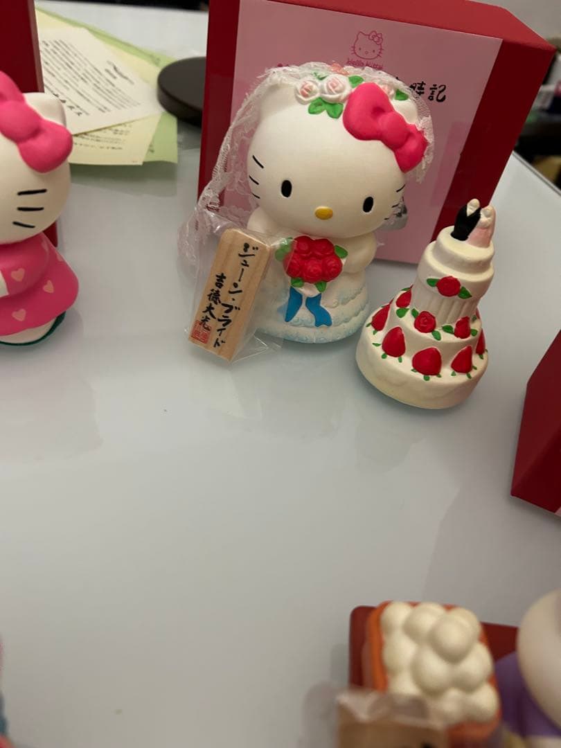ハローキティの歳時記　陶人形コレクション　吉徳大光　平成レトロ　12ヶ月分