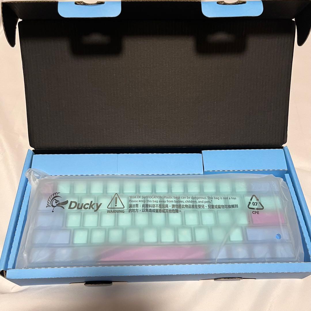 Ducky ONE 2 FROZENLLAMA Fortnite キーボード