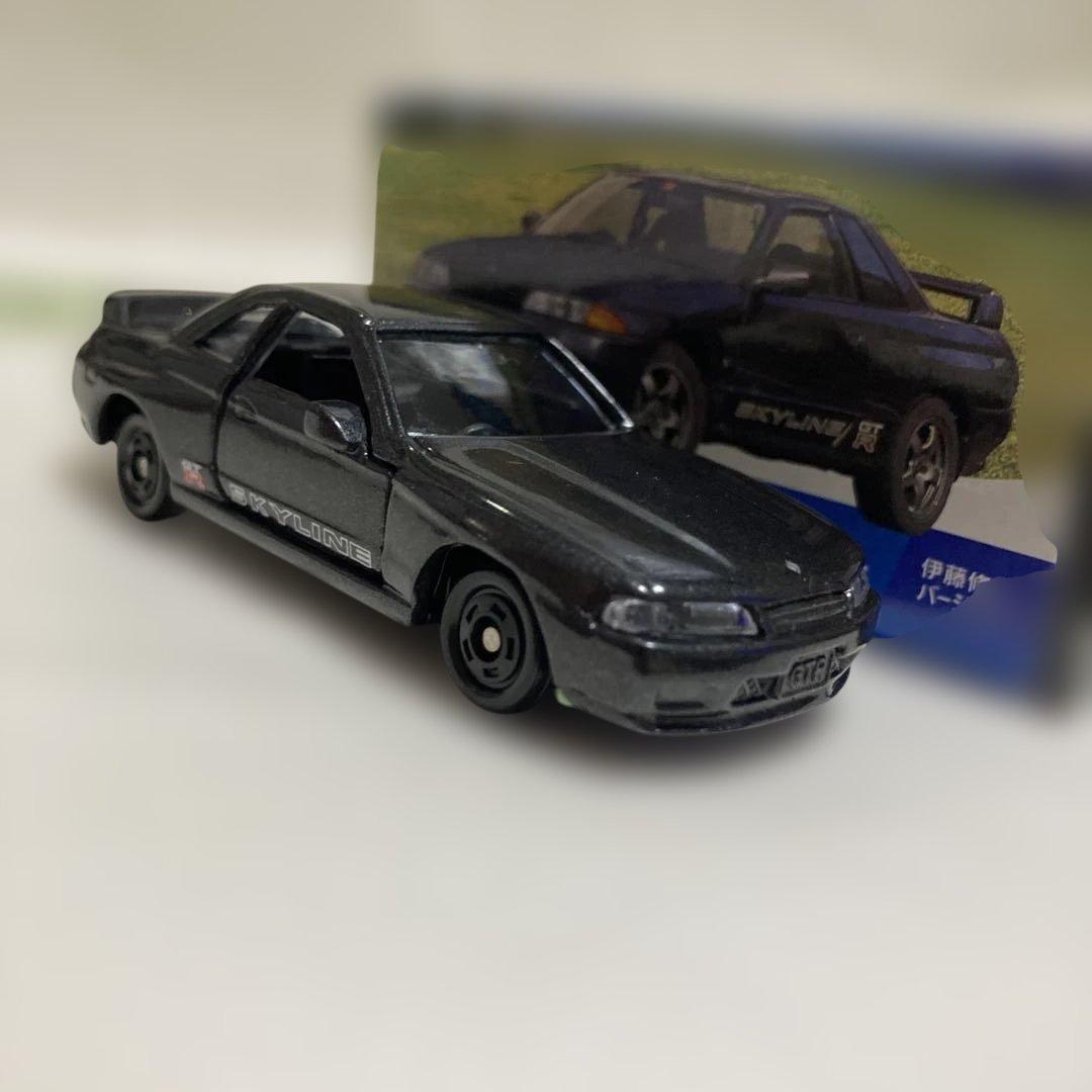 トミカ BNR32 スカイライン ミニカー