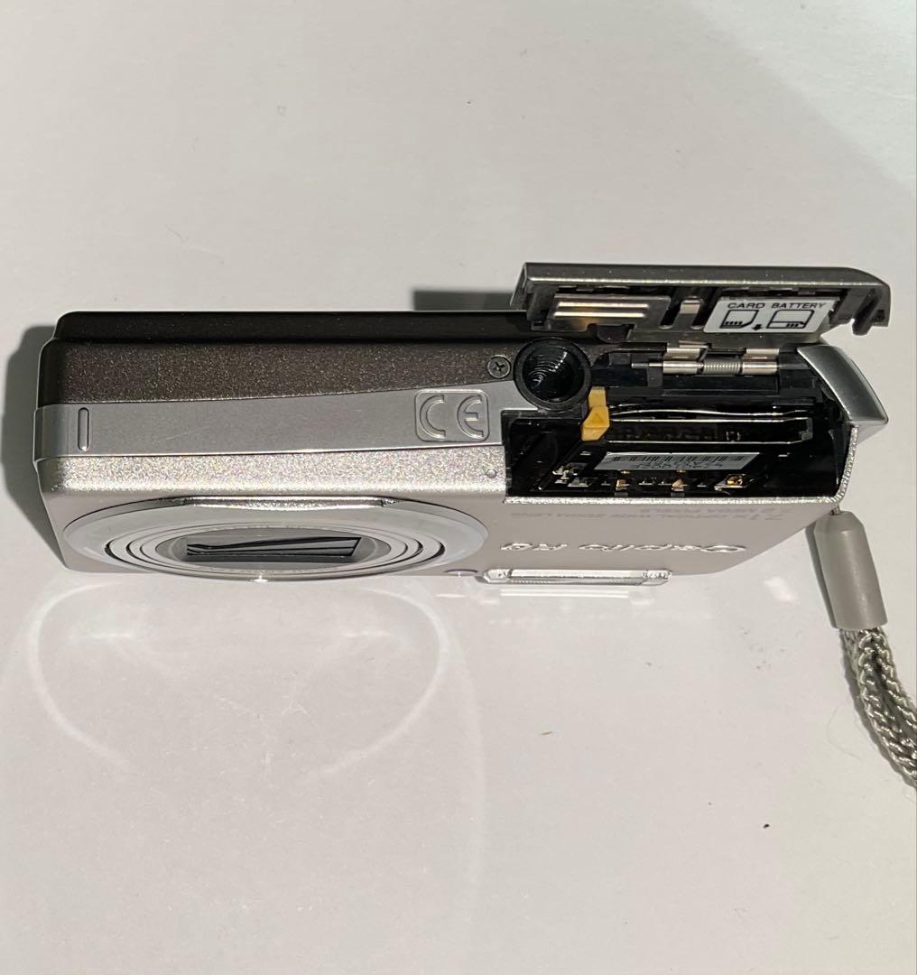 コンパクトデジタルカメラ　リコー　RICOH　Caplio R6　付属品付