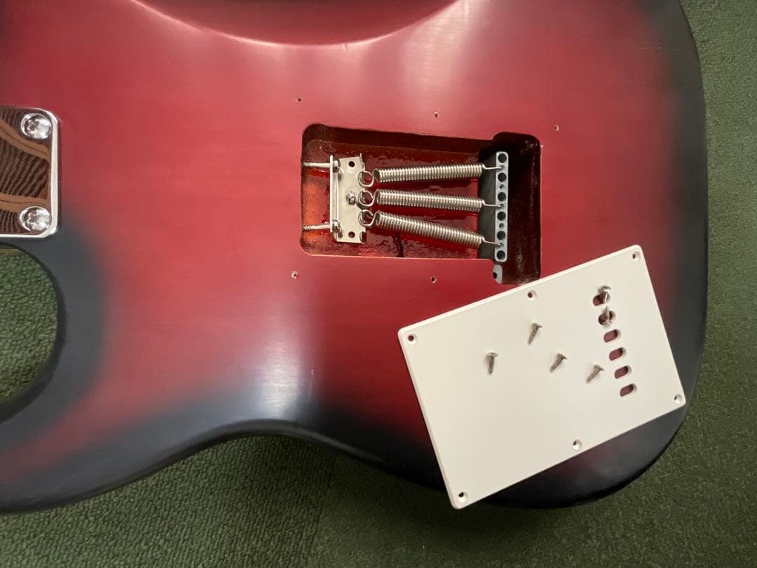 ストラト　タイプ　艶消しボディ ￼