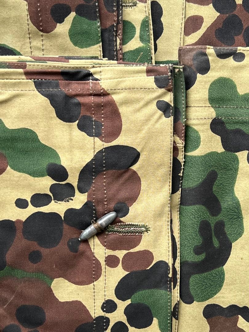 デッド ルーマニア軍幕 希少 アメーバカモ デットストック M47 2枚セット