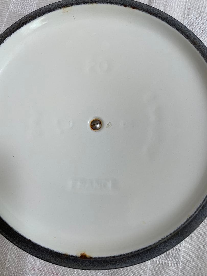 ル・クルーゼ 20cm ココット 白 両手鍋 箱付