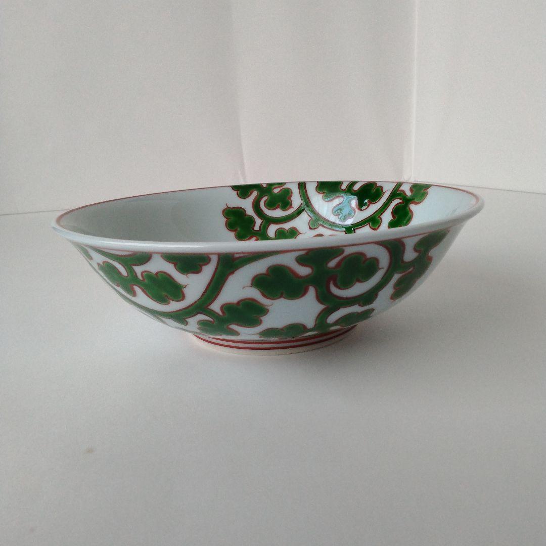 有田焼　源右衛門　源右衛門窯造　呉須赤絵唐草文　深皿　鉢　16.5cm